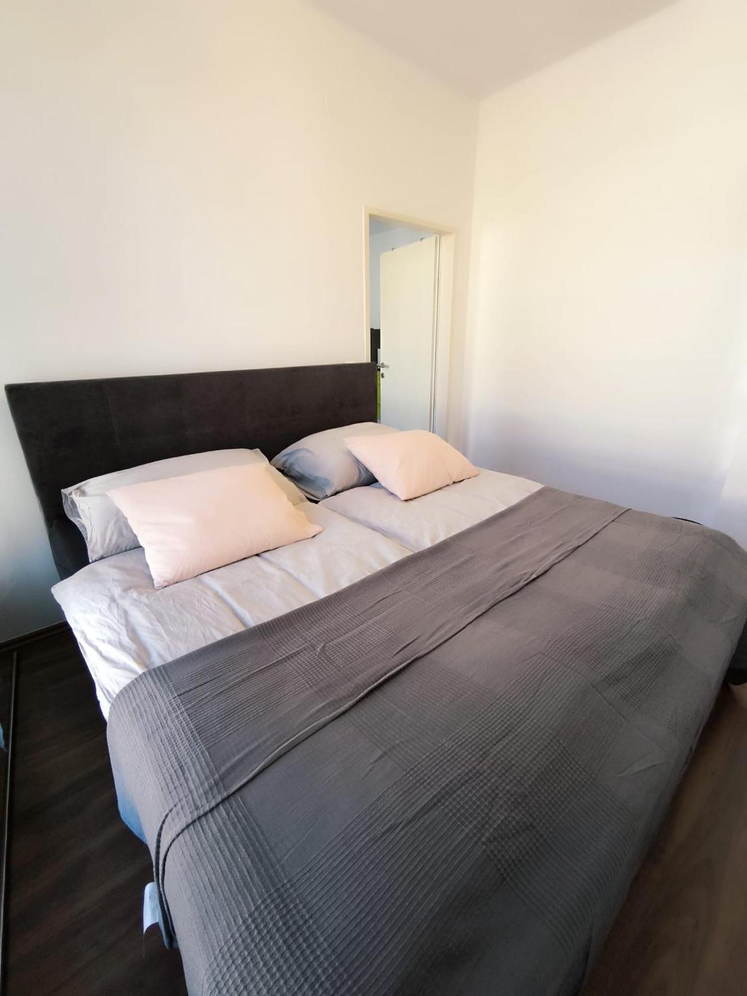 Pretty Apartment Next To Metro Station Βιέννη Εξωτερικό φωτογραφία