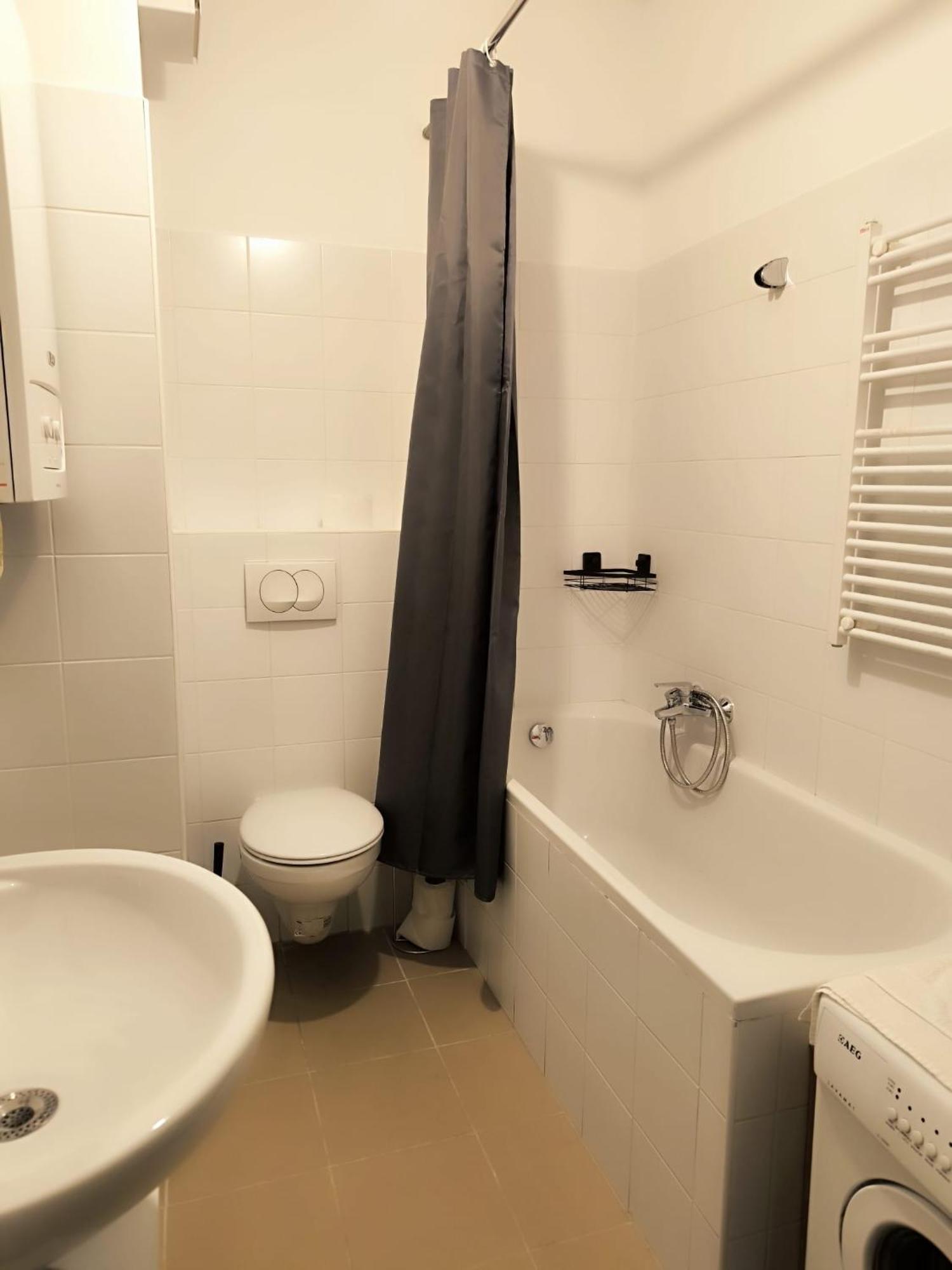 Pretty Apartment Next To Metro Station Βιέννη Εξωτερικό φωτογραφία